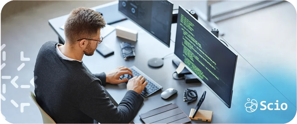 Are introverts better programmers: software developer focused on coding representing the stereotype of the solitary engineer that modern research and team-based engineering practices have moved past