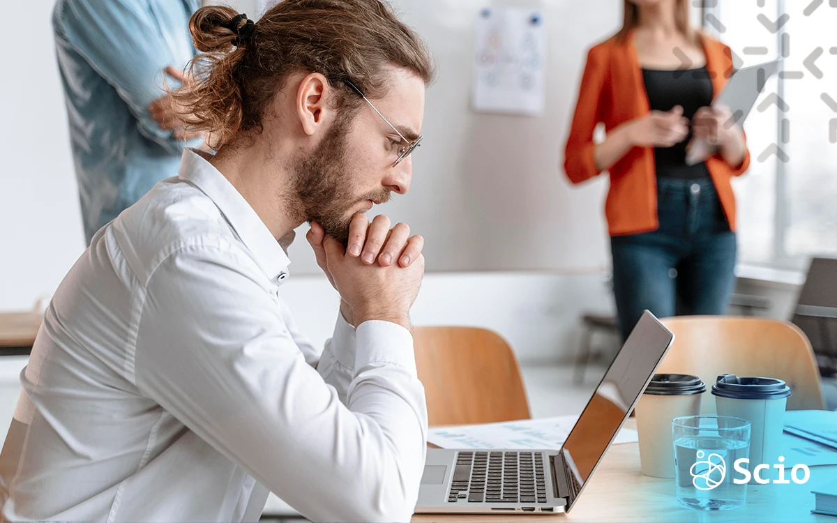 Developer facing social anxiety challenges in a hybrid workplace